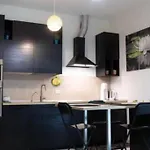 Διαμέρισμα Zen House+garden&garage-lecco's Core-como's Lake *